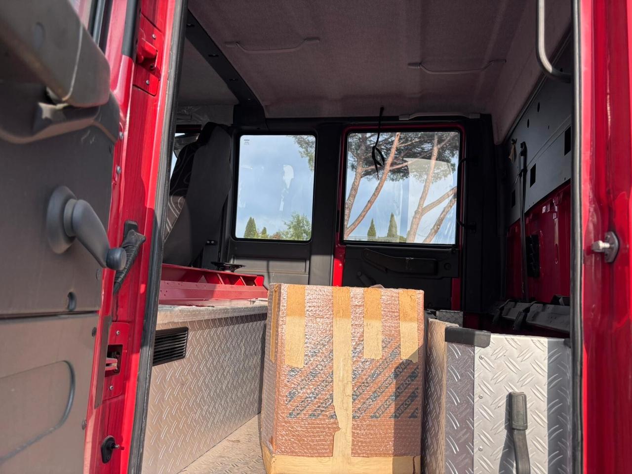 IVECO EUROCARGO 150E30 4X4