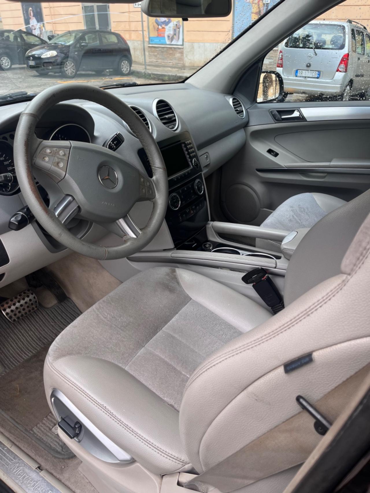 Mercedes ML 320 Sport 11/2007 tagliandata