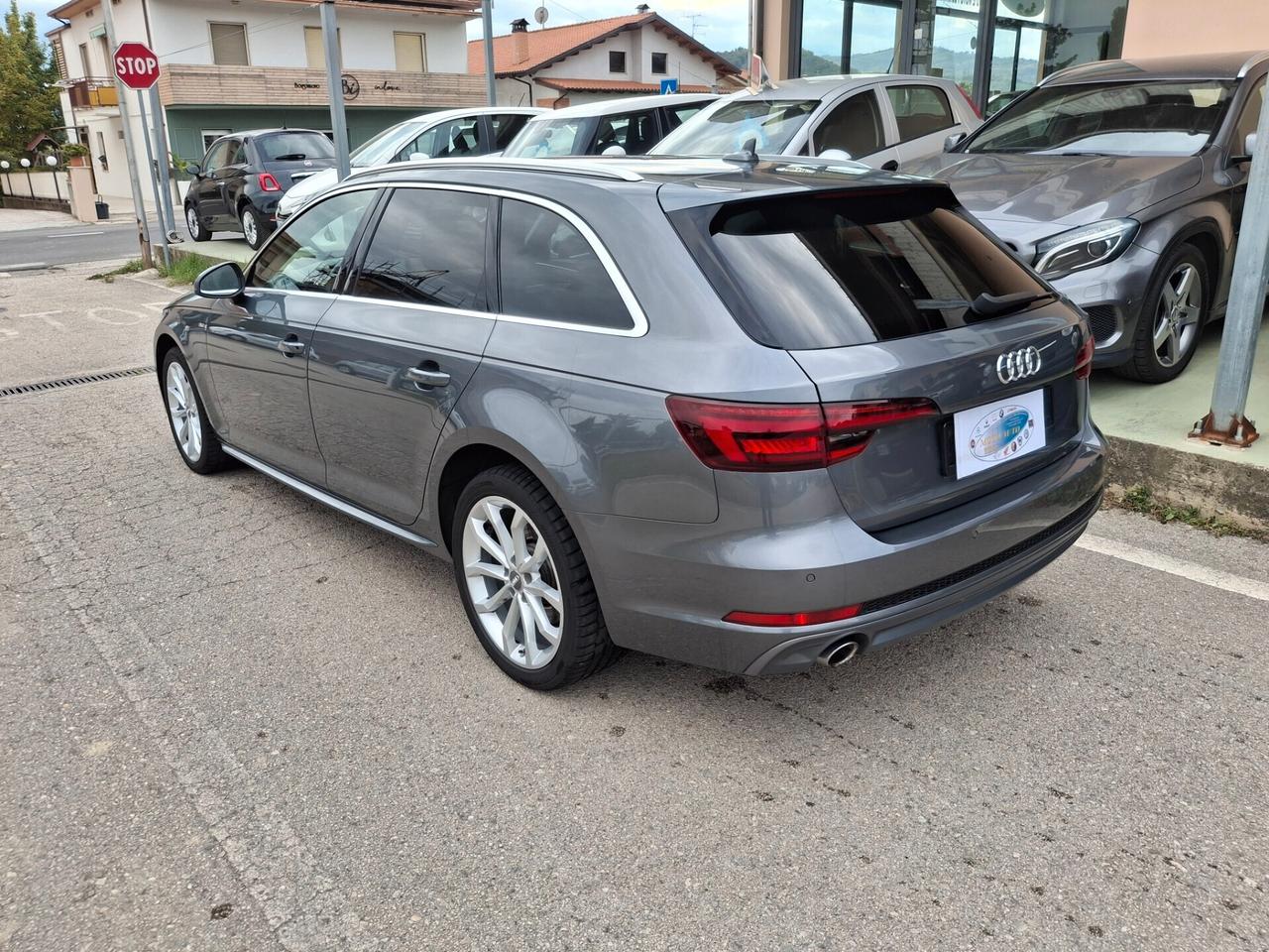 Audi A4 Avant 2.0 TDI 150cv S tronic S-Line 10/2017