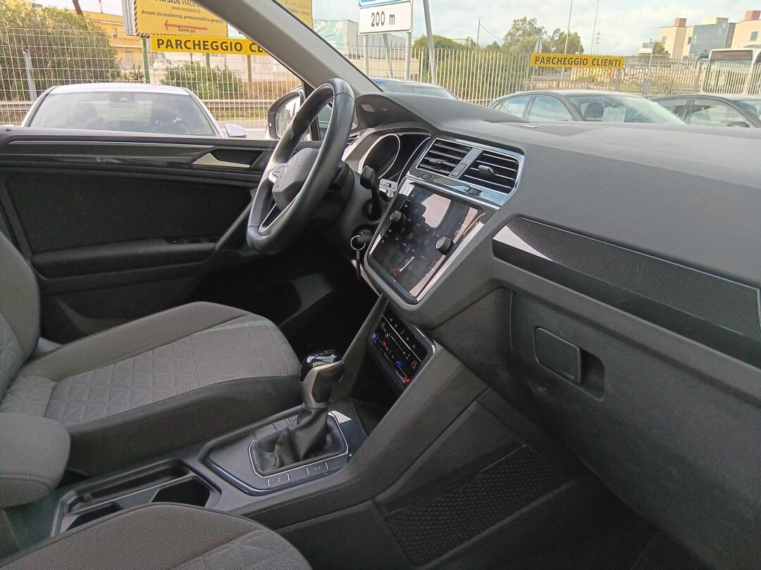 VOLKSWAGEN TIGUAN LIFE 2.0 TDI (150 CV) SCR DSG