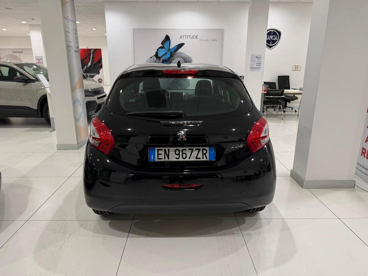 Peugeot 208 1.4 HDi 68 CV 5 porte Active