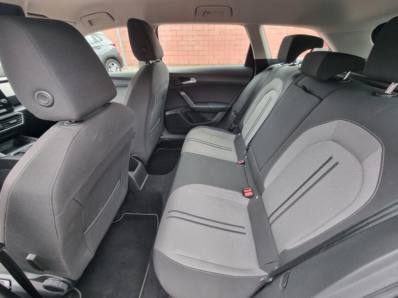 Seat Leon Sportstourer 1.0 eTSI 110 CV DSG