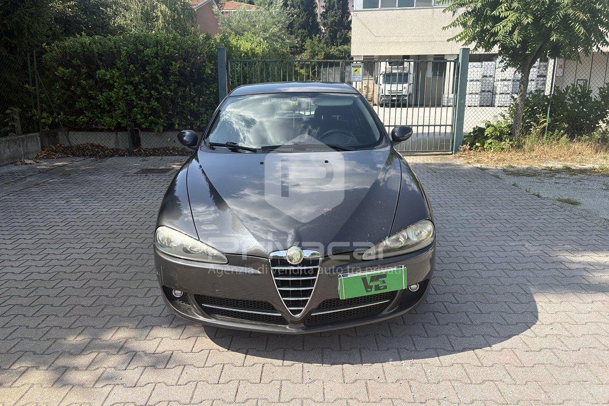 ALFA ROMEO 147 1.6 16V TS 5 porte Distinctive