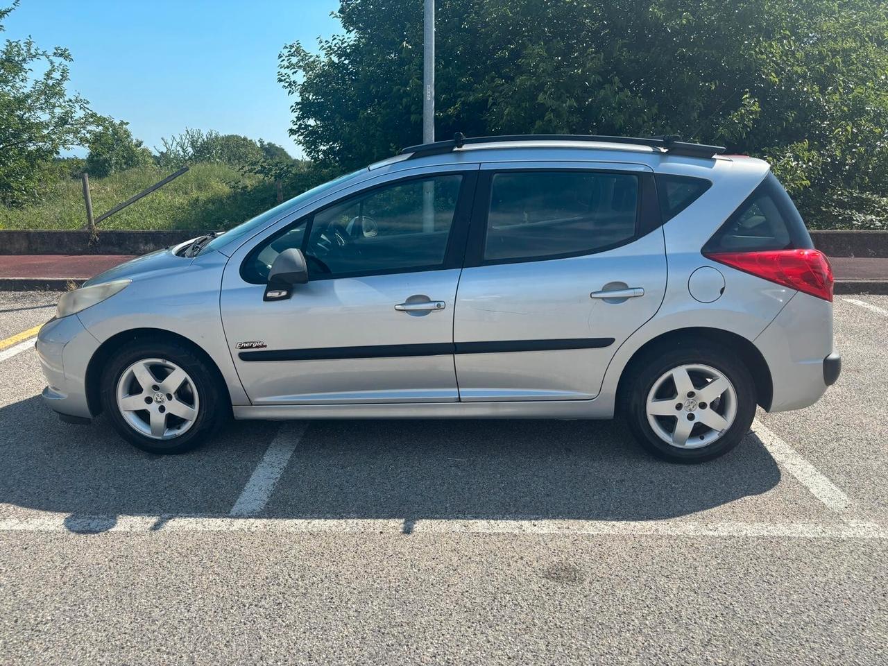 Peugeot 207 1.4 VTi 95CV SW XS Ciel