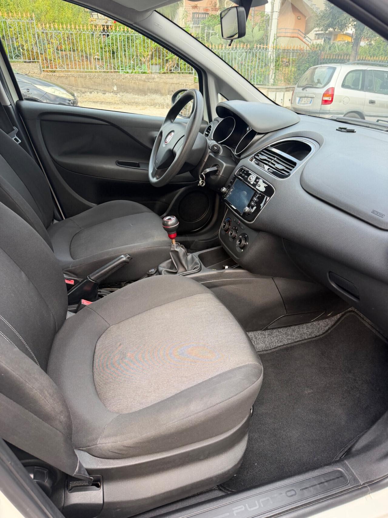 Fiat Punto 1.3 MJT II 75 CV 5 porte Street