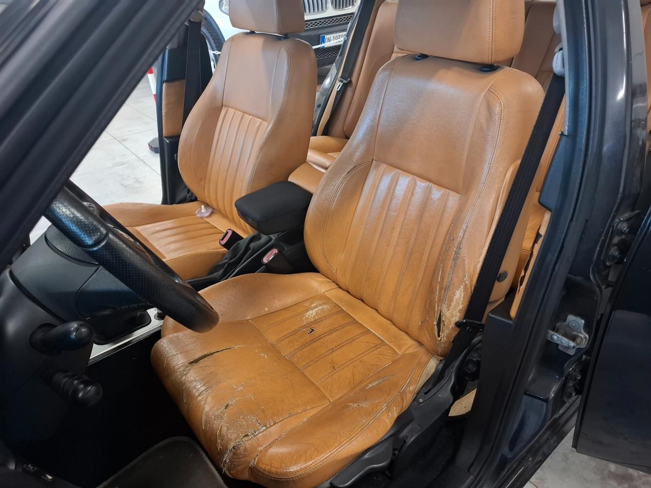 Alfa Romeo 156 1.9 JTD 16V Sportwagon T.I.