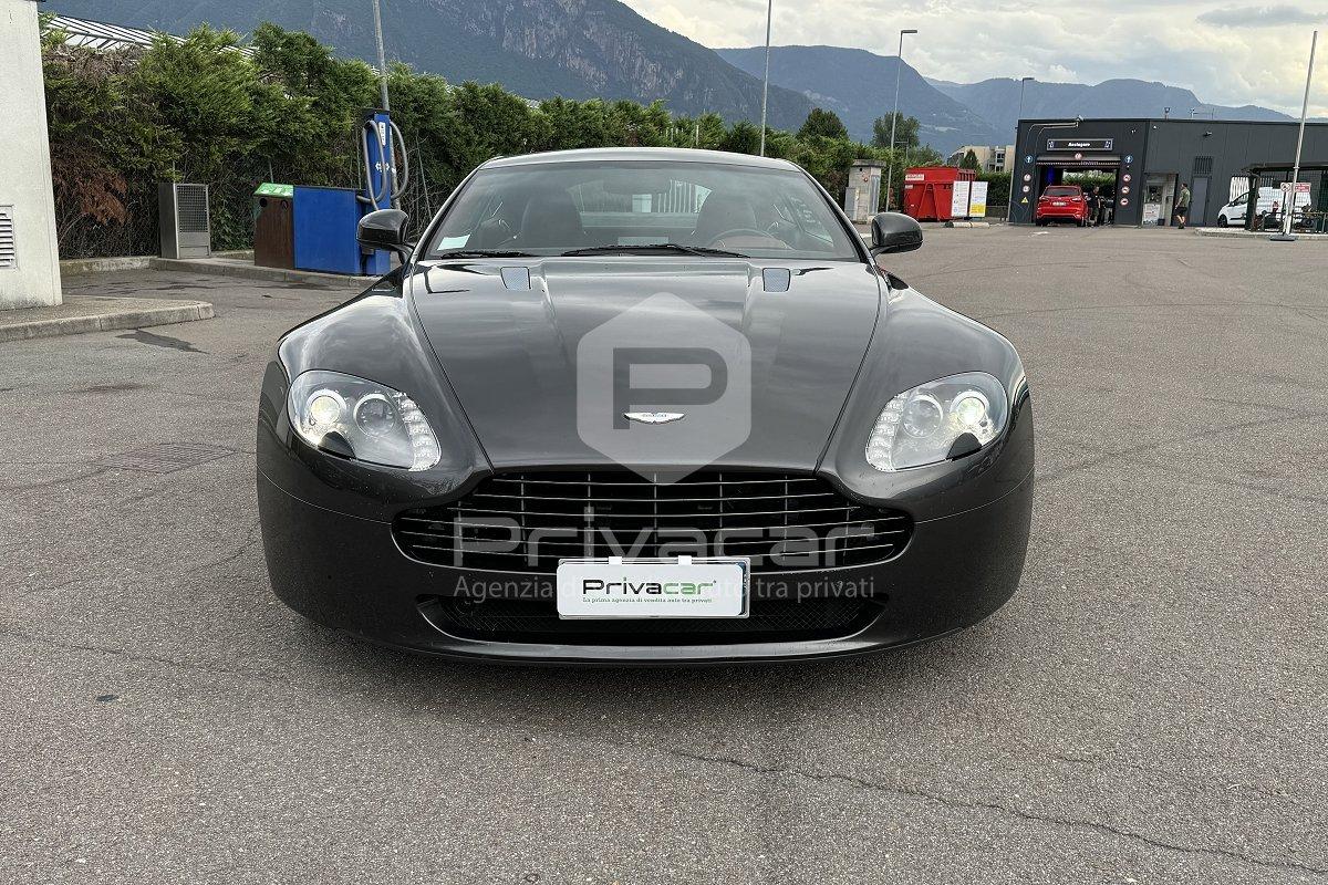 ASTON MARTIN V8 Vantage Coupé Sportshift