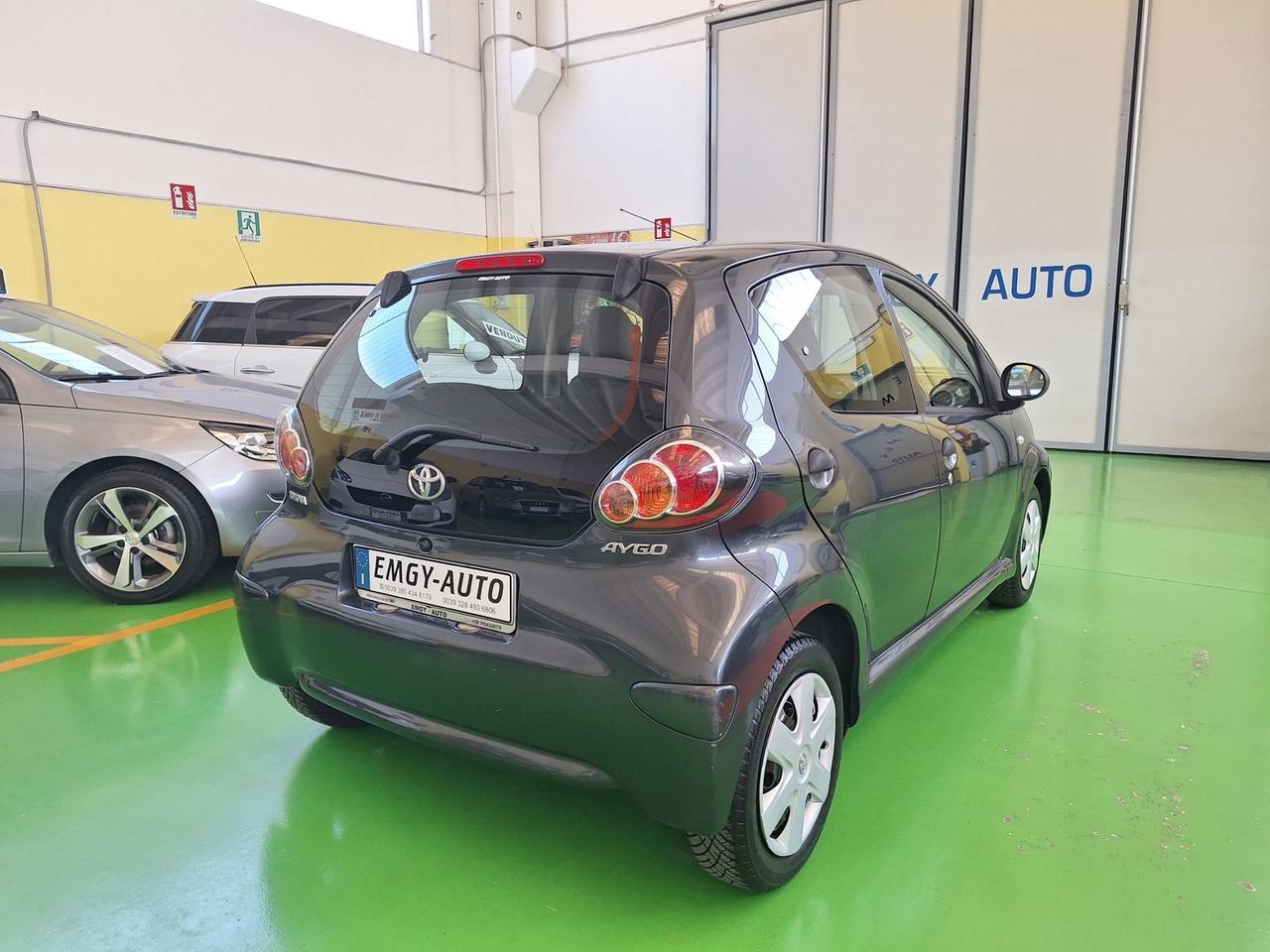 Toyota Aygo 1.0 5 p.Sol Adatta per Neo Patentato