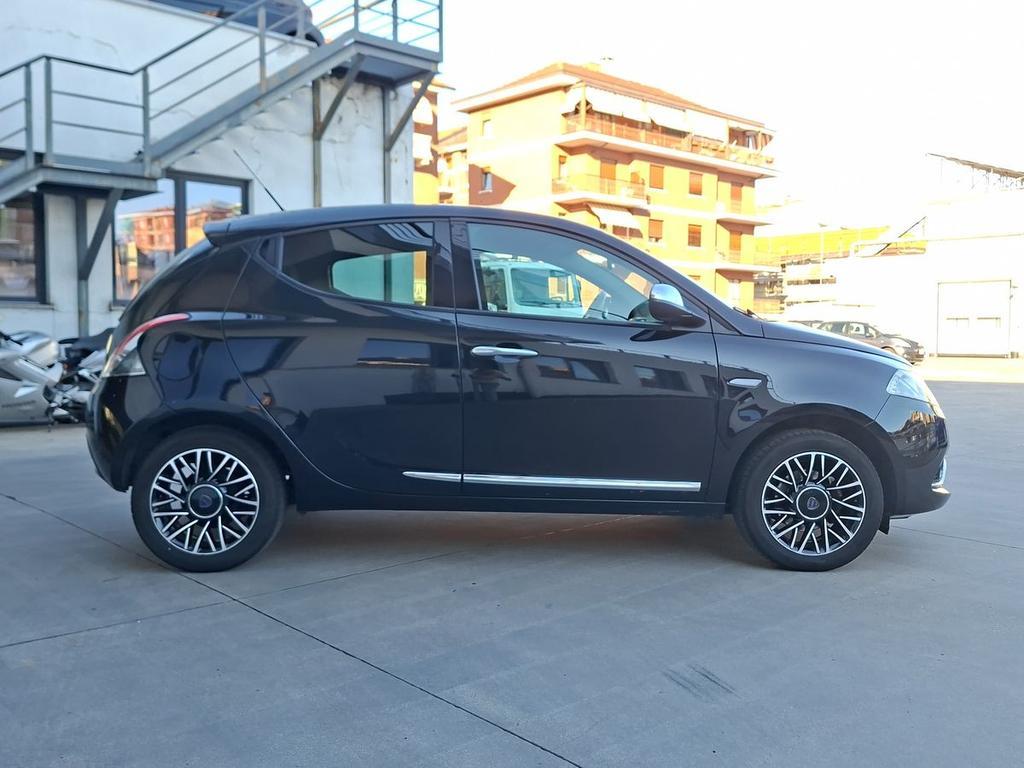 Lancia Ypsilon 5 Porte 1.2 Platinum