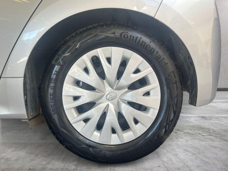 Toyota Yaris Hybrid Active MY22