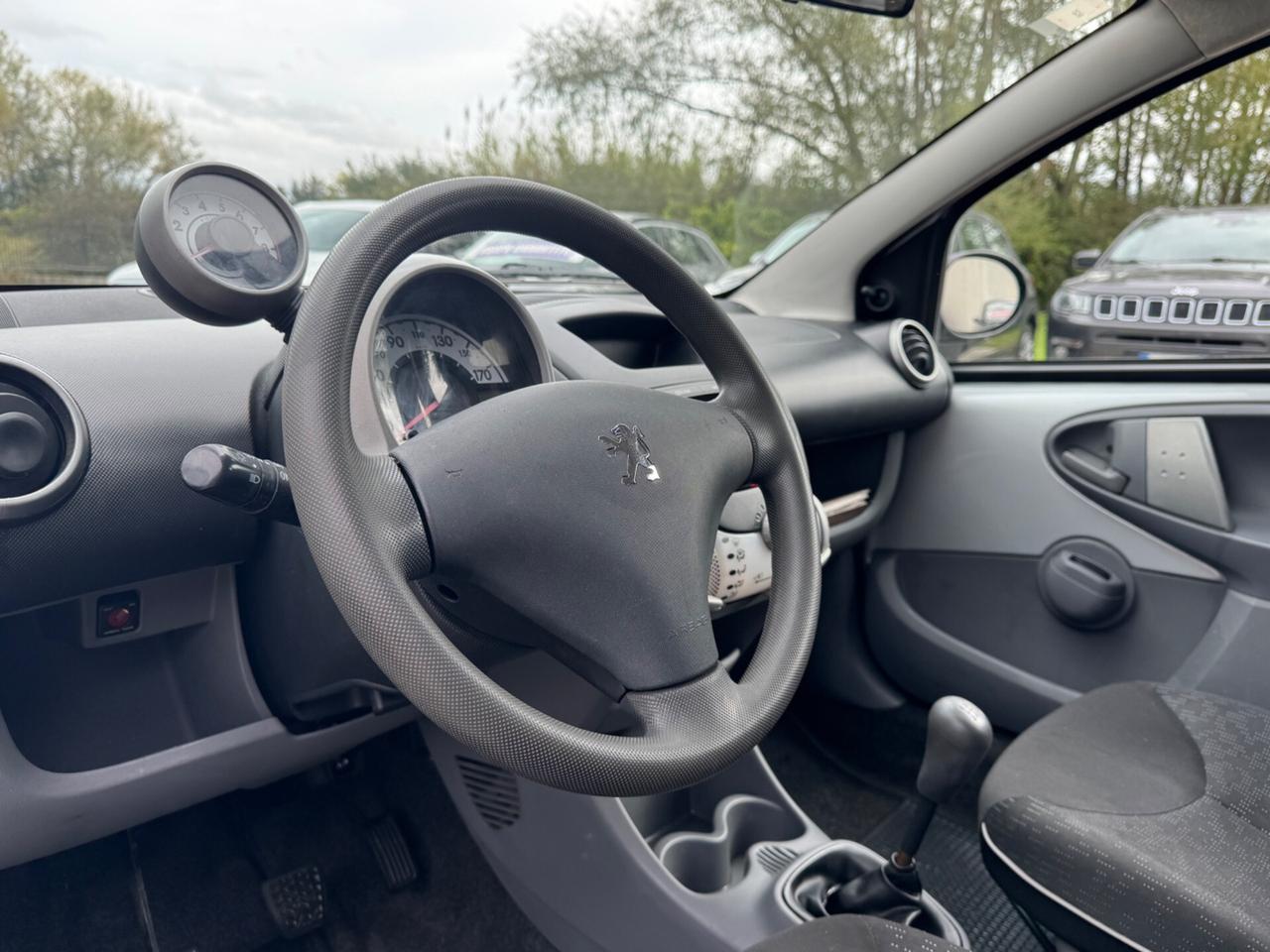 PEGEOUT 107 1.0 68CV 5p. Desir