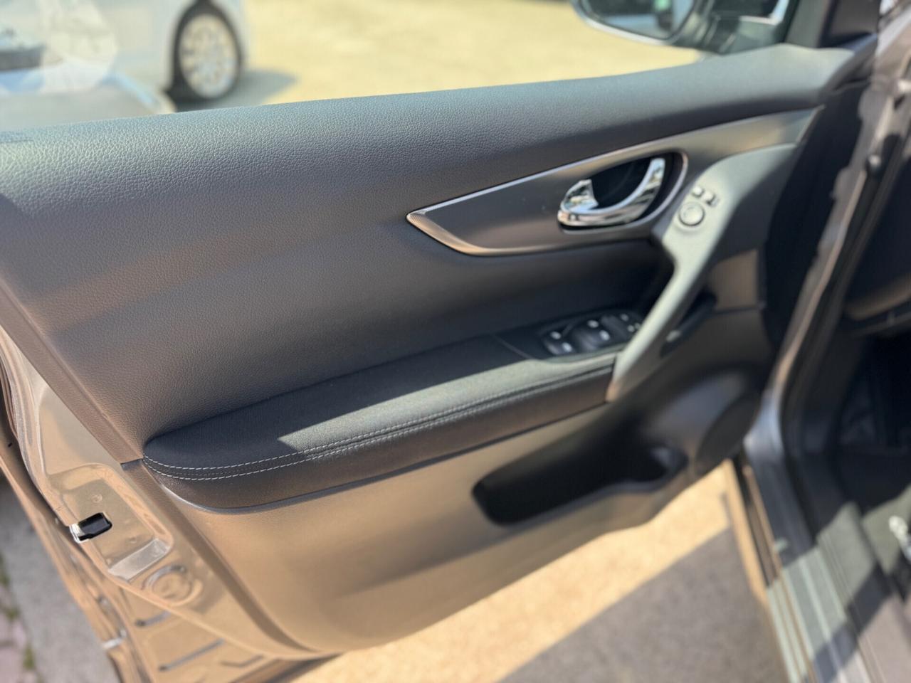 Nissan Qashqai 1.6 dCi 2WD XTronic Tekna