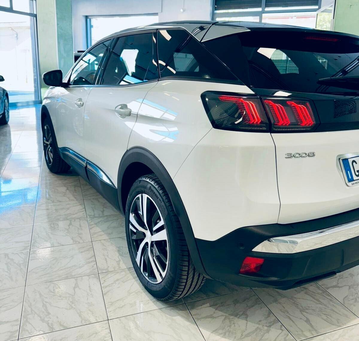 Peugeot 3008 BlueHDi 130 S&S Allure Pack