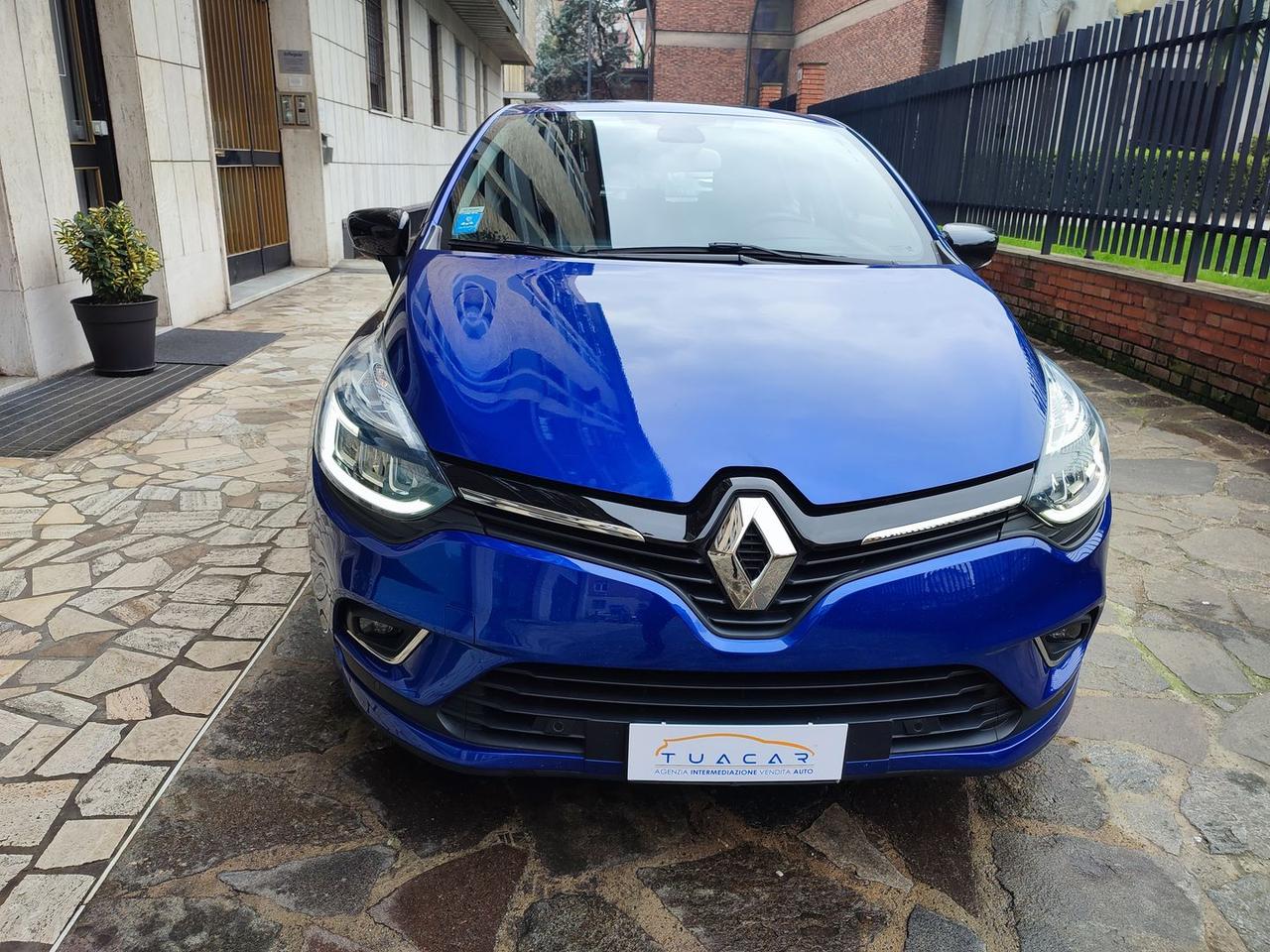 Renault Clio Intens Moschino 0.9 ENERGY TCe #9843
