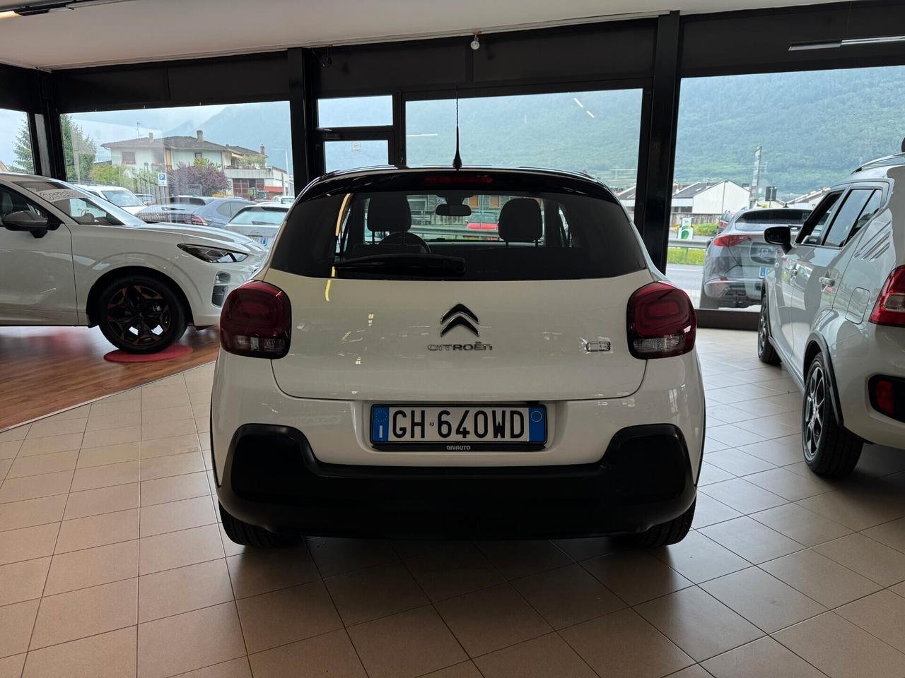 CITROEN C3 1.2cc 110CV NEOPATENTATI AUTOMATICA