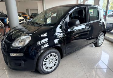 FIAT PANDA 1.0 HYBRID KM 0