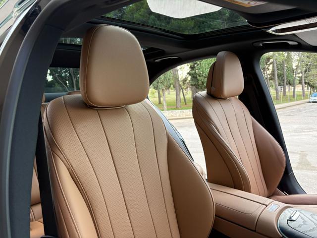 MERCEDES-BENZ E 220 d Mild hybrid 4Matic AMG Line Premium Plus TETTO