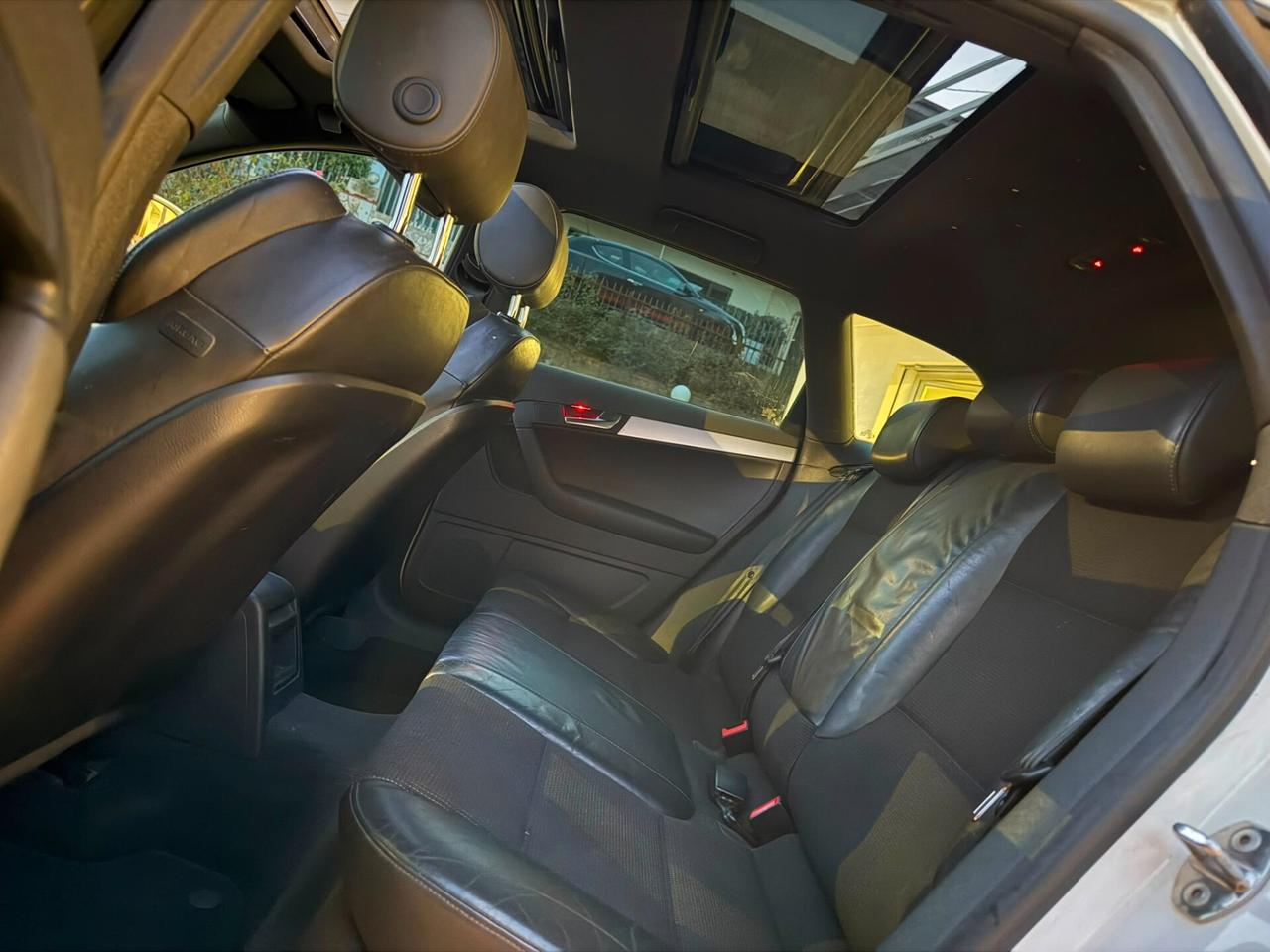 Audi A3 SPB 2.0Tdi 140Cv S-line Tetto