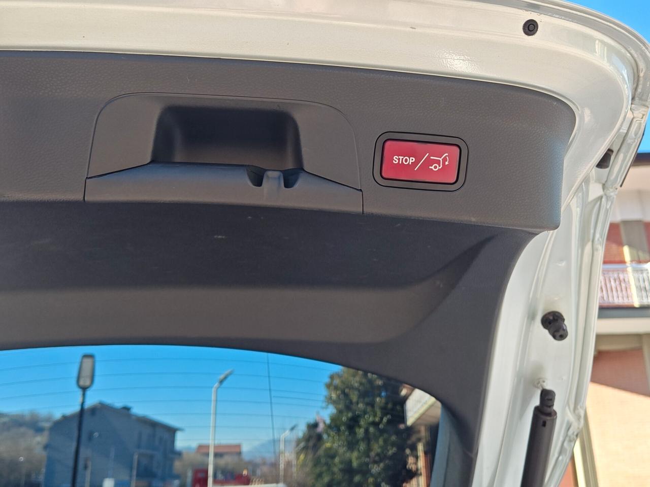 MERCEDES GLC COUPÉ 250 D 4MATIC PREMIUM AMG NIGHT