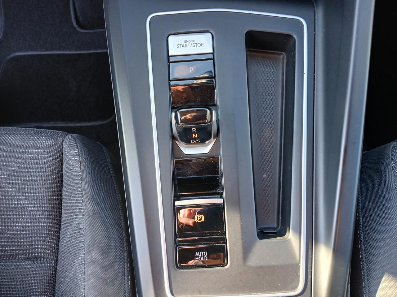 Volkswagen Golf 1.0 eTSI EVO DSG LIFE 2023