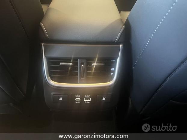 Subaru Outback 2.5i Lineartronic Premium MY25