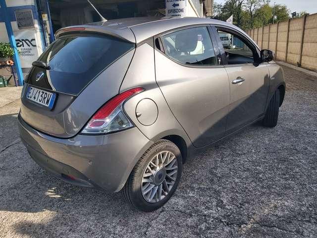 Lancia Ypsilon 1.2 8v Platinum 69cv