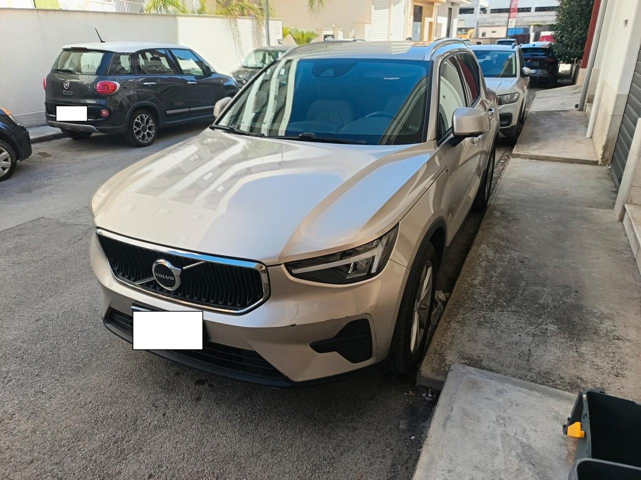 Volvo XC40 Core Autocarro N1 Detraibile al 100%