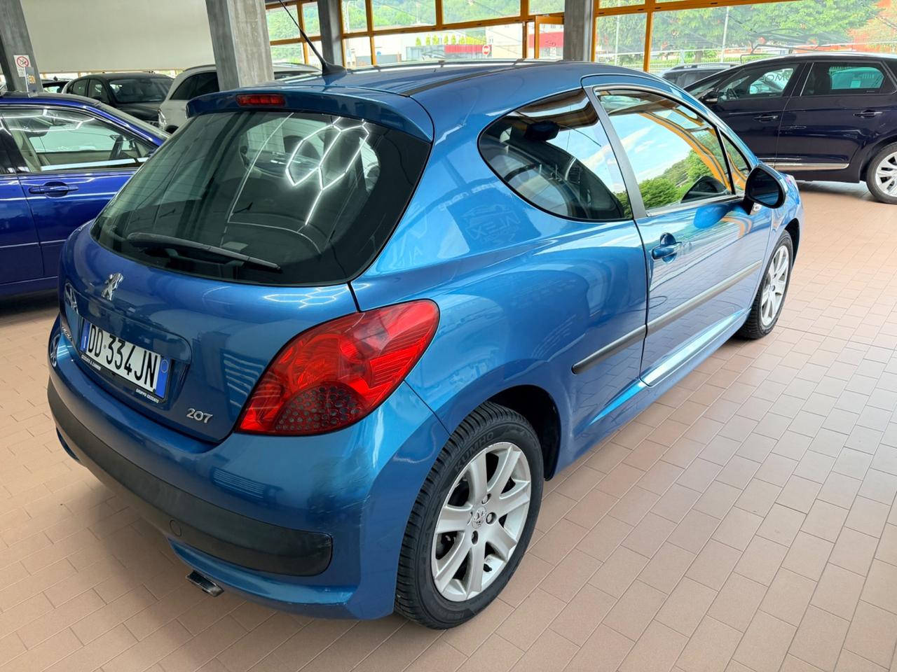 Peugeot 207 1.6 HDi 90CV Neopatentati