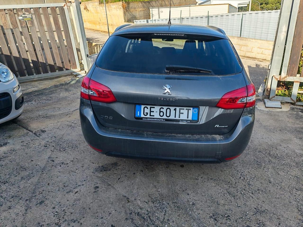 Peugeot 308 BlueHDi 130 S&S Active