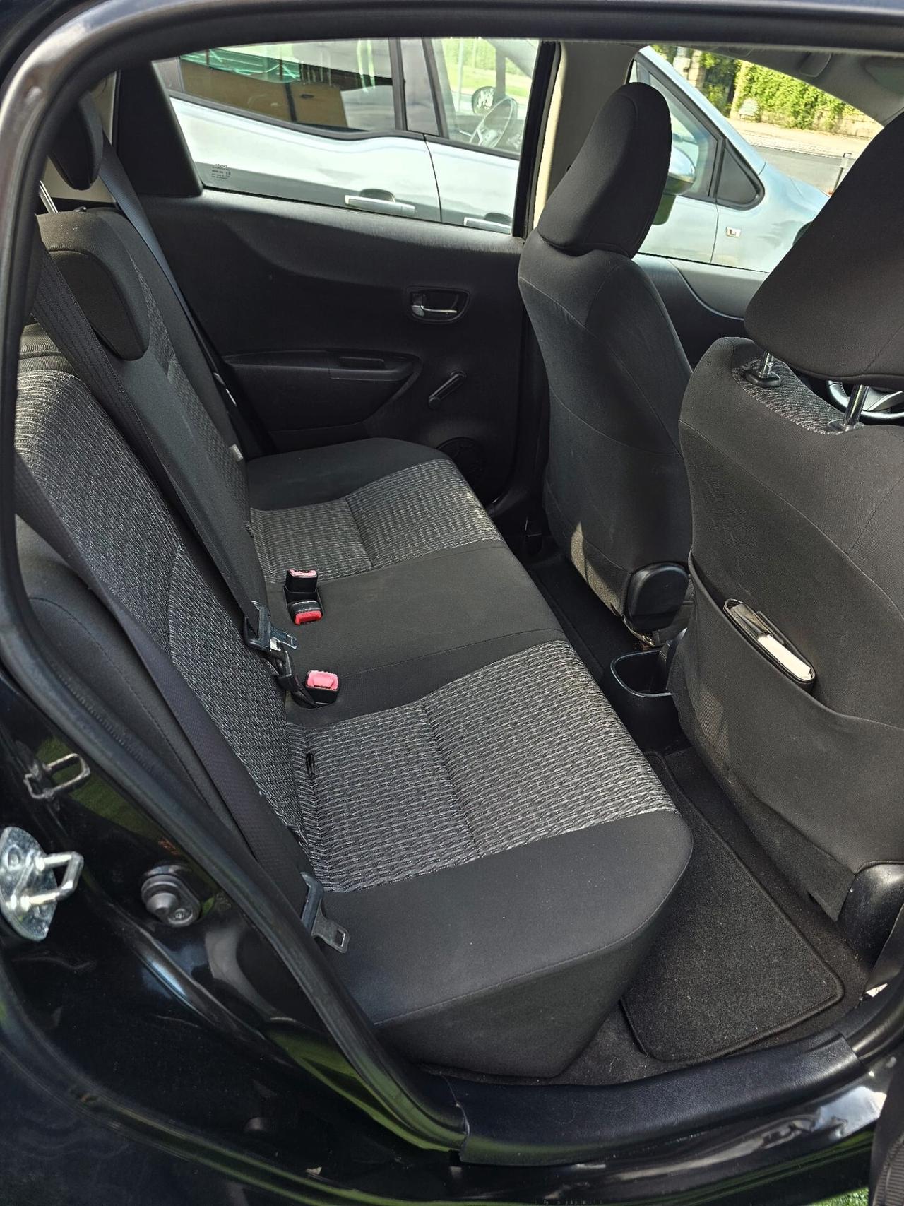 Toyota Yaris Lounge