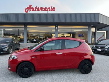 LANCIA YPSILON 1.0 70 CV SILVER