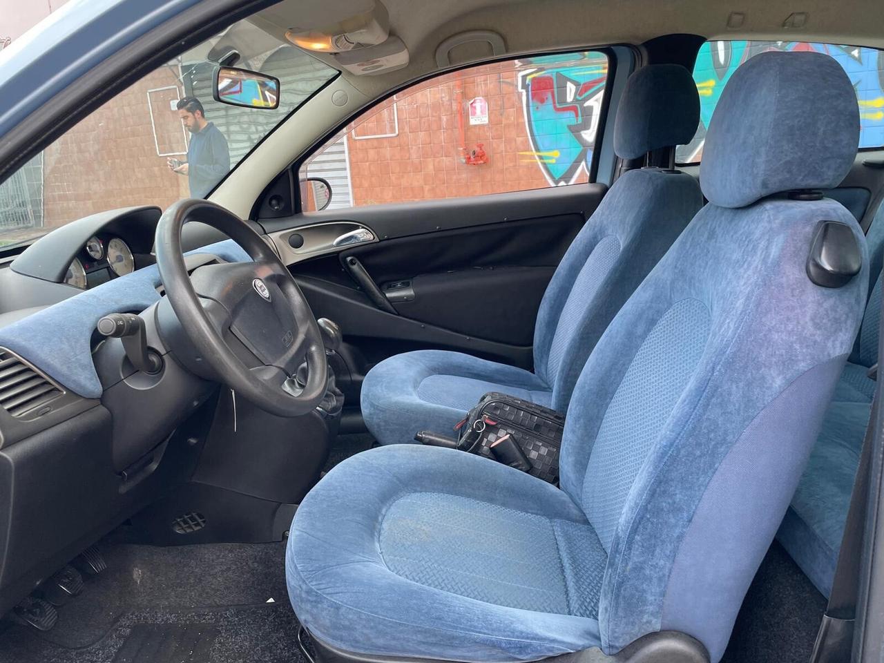 Lancia Ypsilon 1.2 Argento