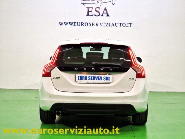 VOLVO V60 D3 Geartronic Momentum