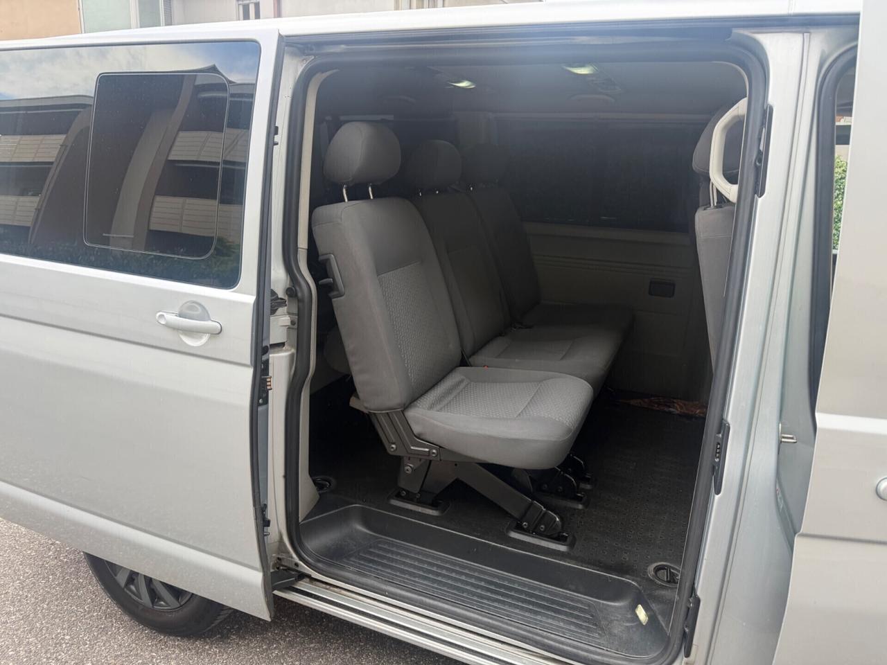 Volkswagen Multivan 2.0 TDI 140CV 9 posti