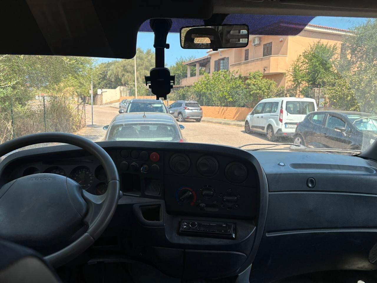 Iveco Daily 29L10 2.3 Hpi-PERMUTA