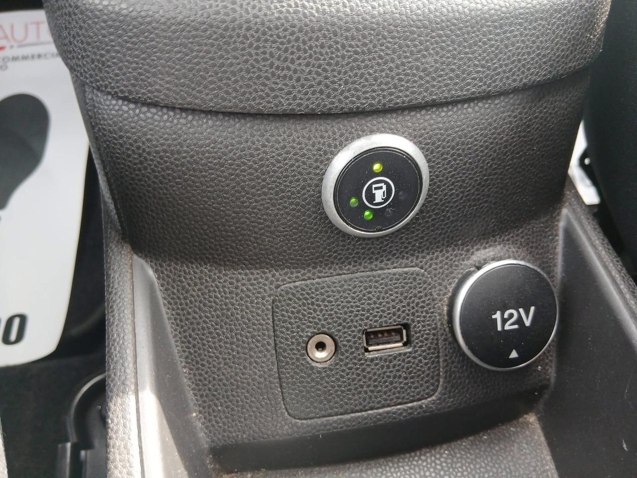 Ford Fiesta 1.4 5p. Bz.- GPL Titanium