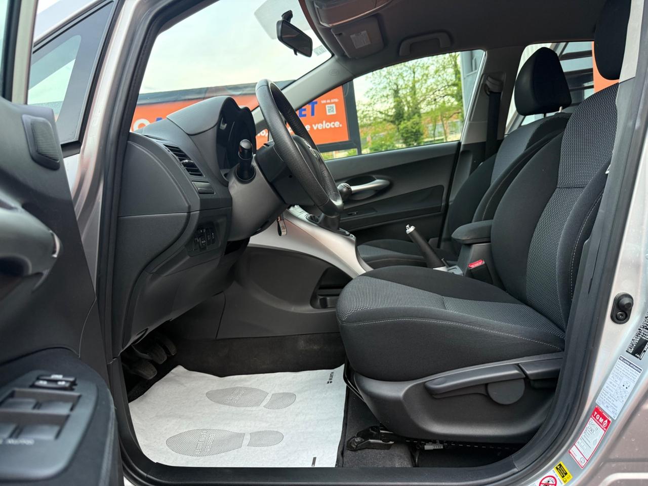 Toyota Auris 1.3 Benzina 5p Sol - 2011 COME NUOVA!