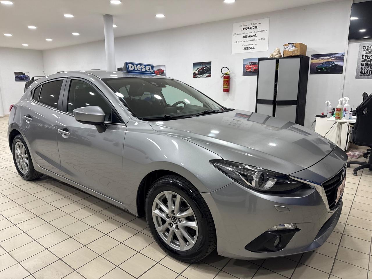 Mazda 3 1.5 2016 full optional nuova