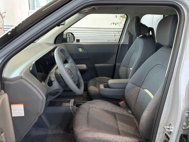 Kia EV2 Standard Range Air (Navi Pack)