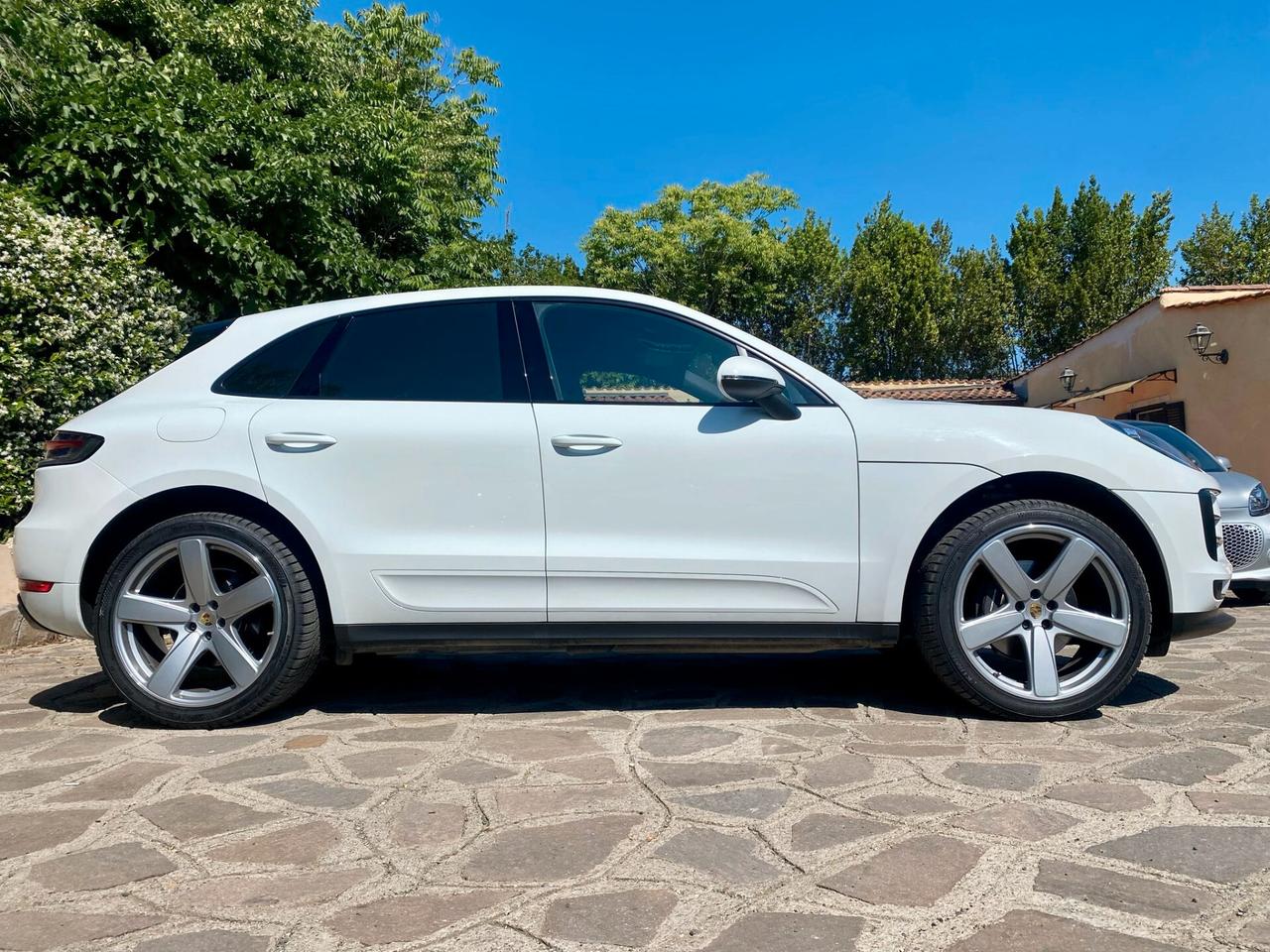 Porsche Macan 2.0 CERCHI DA 21"- PREZZO REALE -P CONSEGNA