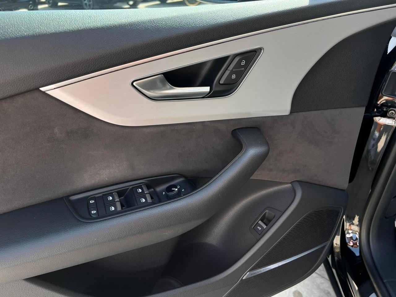 Audi Q8 50 TDI 286 CV quattro tiptronic Sport
