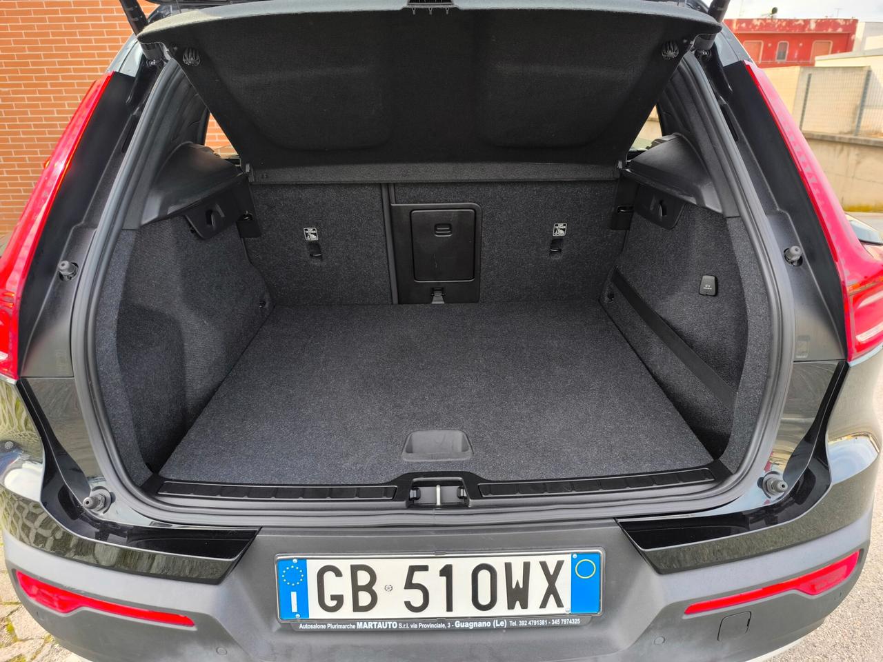 VOLVO XC40 D3 AWD GEARTRONIC BIXENO/NAVI/RETROCAMERA