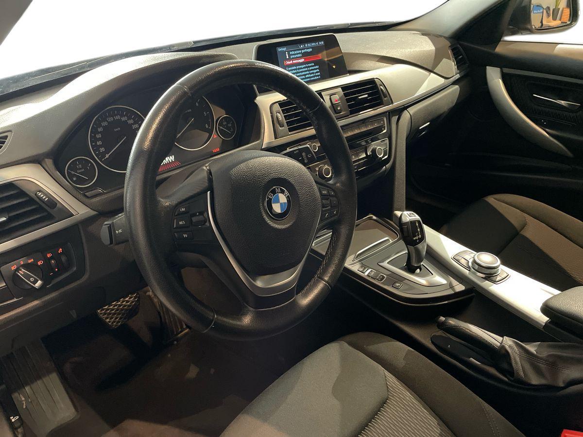BMW Serie 3 F31 2015 Touring - Serie 3 F31 2015 Touring - 318d Touring Business Advantage