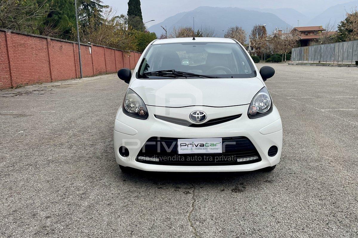 TOYOTA Aygo 1.0 12V VVT-i 5 porte Active Connect