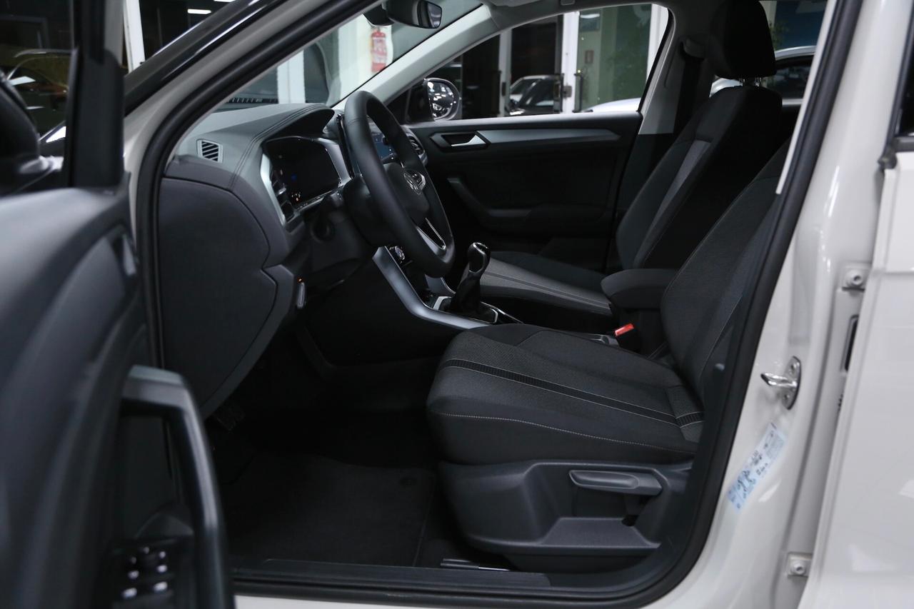 Volkswagen T-Roc Edition Plus 1.0 TSI 115 CV_KM0_2025
