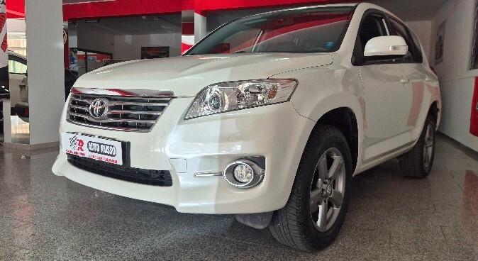 Toyota RAV 4 RAV4 Crossover 2.2 D-4D 150 CV Lounge