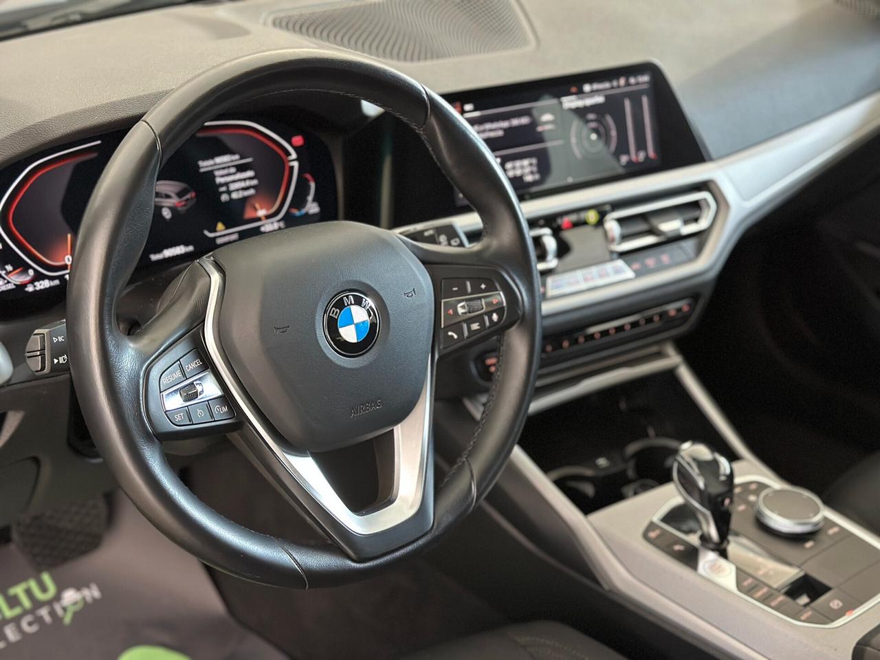 BMW 318d Touring MHEV Business Advantage auto