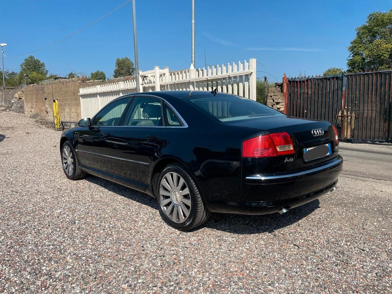 Audi A8 3.0 V6 TDI QUATTRO