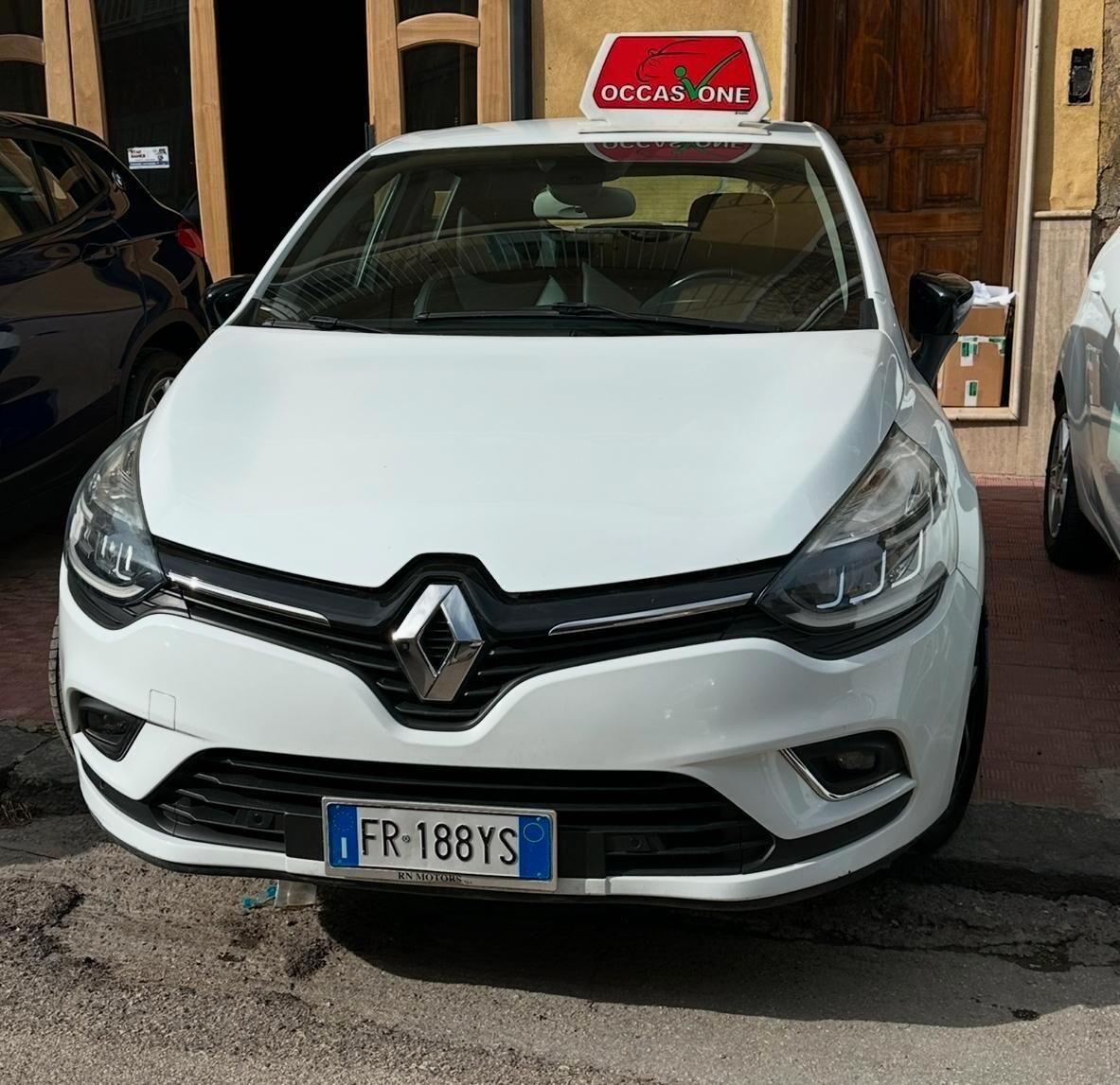 Renault Clio dCi 8V 90 CV EDC 5 porte Life