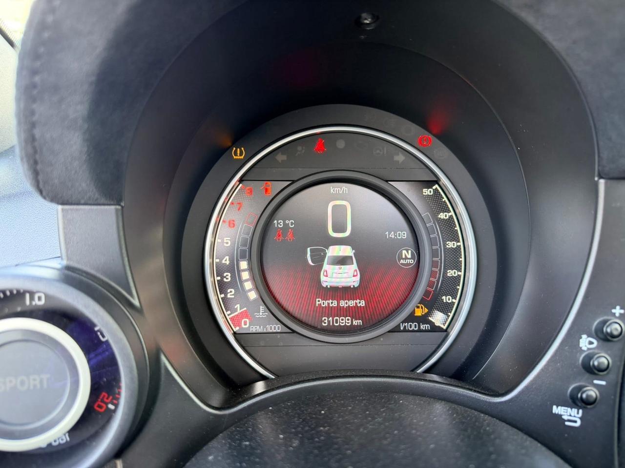 Abarth 695 1.4 Turbo T-Jet 180 CV